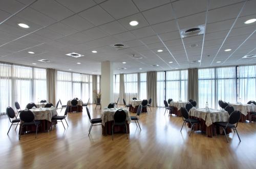 Exe Sevilla Palmera - image 6