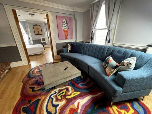 B&B Washington D.C. - Stupendous Apartment Steps From the Capitol! - Bed and Breakfast Washington D.C.