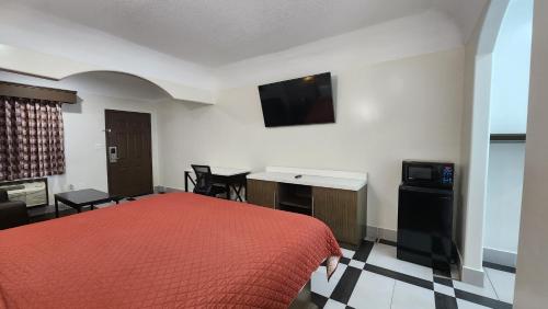 Scottish Inn & Suites Sam Houston Parkway