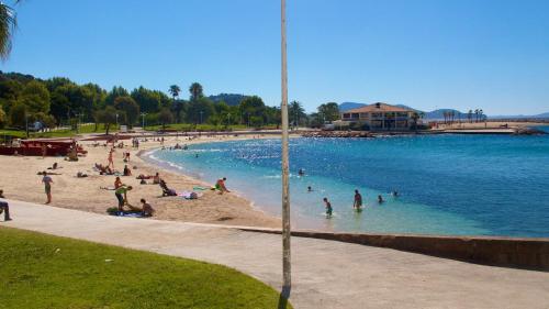 Super appartement proche mer climatisé entier ou à la chambre en colocation selon période - Location saisonnière - Toulon