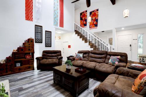 Rakuen - A Birdy Vacation Rental in San Antonio, USA