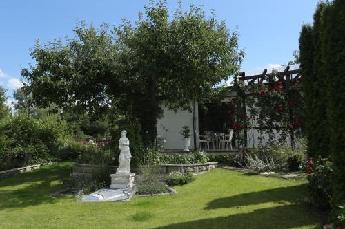 حديقة, Pension Clajus in Ettersbergsiedlung
