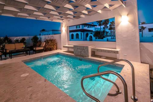 New 5 Br + Pool Luxury Beach Home Vista Hermosa, Puerto Peñasco (fotografie 9)