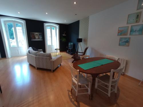 Tulle : bel appartement lumineux en centre ville in Tulle