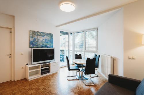 Peaceful Little Retreat, spacious free garage park, Ljubljana (Foto 6)