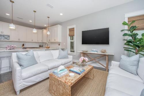 110 Surfer Lane - image 2