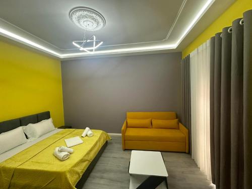 Algen Room's - image 2