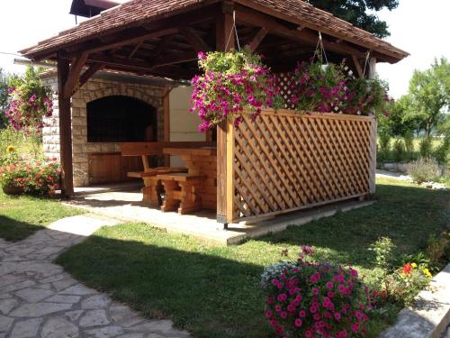  Apartment Vidmar in Otočac