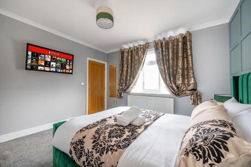 *RB98BL* For your most relaxed & Cosy stay + Free Parking + Free Fast WiFi * in Wortley