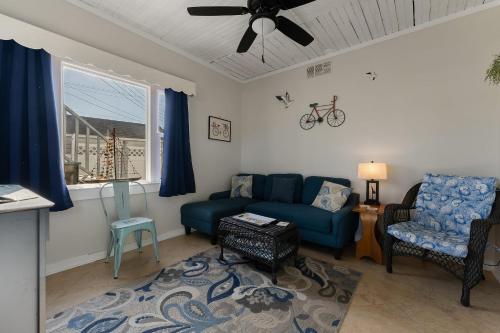 Cute 2 Bedroom Condo in a Great Location in Wildwood, USA