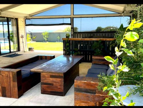 Létesítmények, Lagoon Drive Yanchep in Yanchep