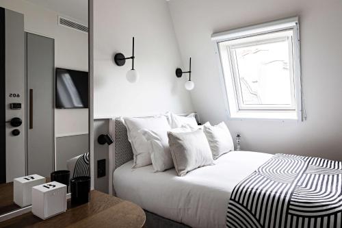 Best Western Paris Gare Saint Lazare - image 6