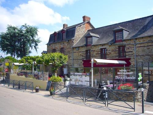 Logis Hôtel le Relais de Brocéliande Spa