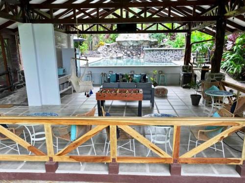 Luxury Cabin with Jacuzzi and Pool in La Fortuna