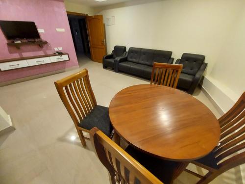 Hotel Sree Gokulam Apartments in Guruvayoor
