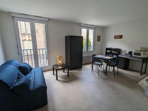 Appartement Orléans, 2 pièces, 2 personnes - FR-1-590-362 - Location saisonnière - Orléans