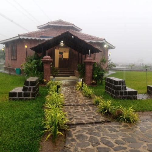 Umbartha Resort Naneghat