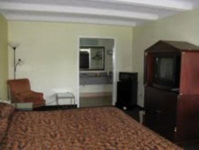 1 twin bed