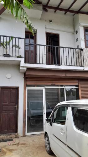 Kandy Forigners Home Stay