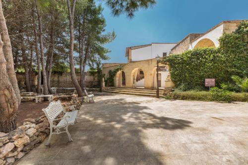 Masseria Cucuruzza Hotel - image 5