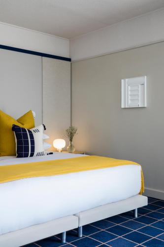 Home Suite Hotels Sea Point - image 3