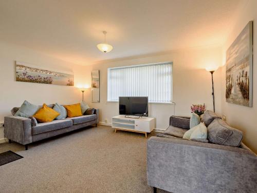 2 bed in Gower 91222