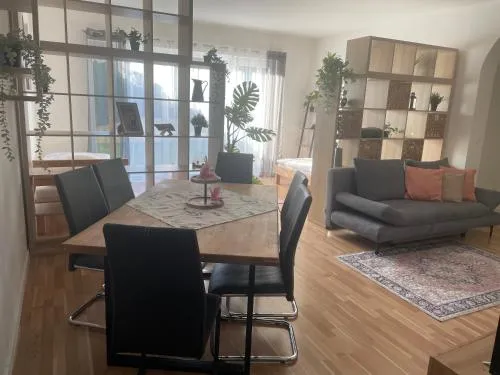 Sorinas Home - Comfortable Apartment near Graz - Free Parking in Berndorf, Österreich