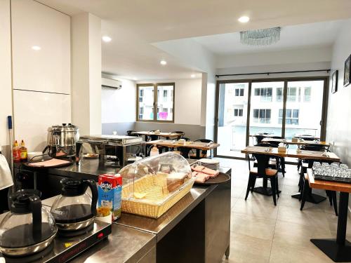 Restaurant, 85 SOHO Hotel & Serviced Apartment in Sangkat Tuek Thla