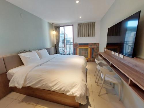 room detail thumbnail 0