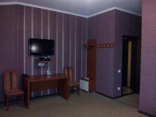 Noy Hotel