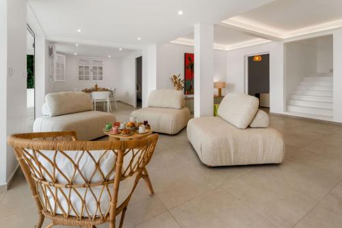 Instalaciones, Villa Alexina in Le Robert