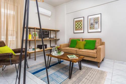 Aris Athens Suites, Athènes