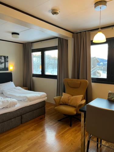 Sandmoen Motel (Free Parking) - image 2