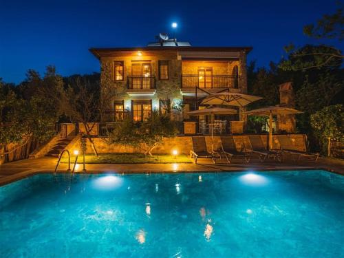 Fethiye Kayaköy'de Özel Havuzlu Muhafazakar Villa Kaya Konak