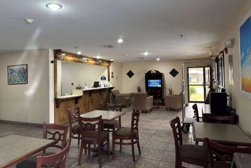 Days Inn & Suites by Wyndham Eunice in Eunice, USA