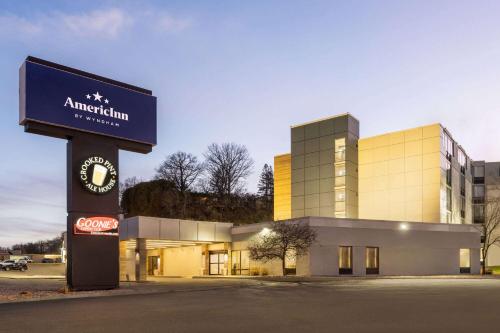 AmericInn by Wyndham Rochester Near Mayo Clinic in Rochester, USA