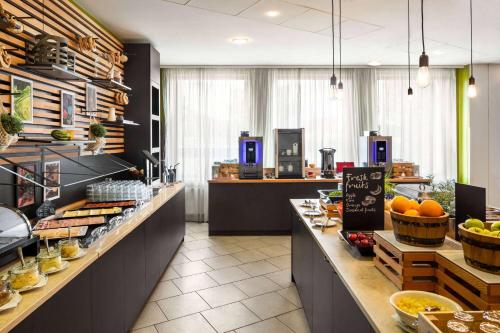 Vienna House Easy by Wyndham Bratislava - image 3