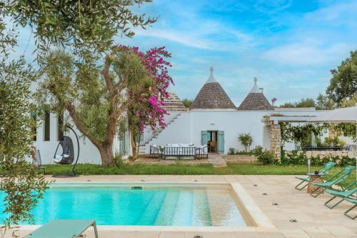 New Trulli Tenuta Olivi with pool