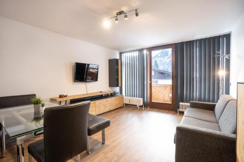 White House Kaprun - image 11