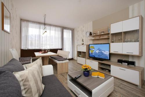 White House Kaprun - image 8