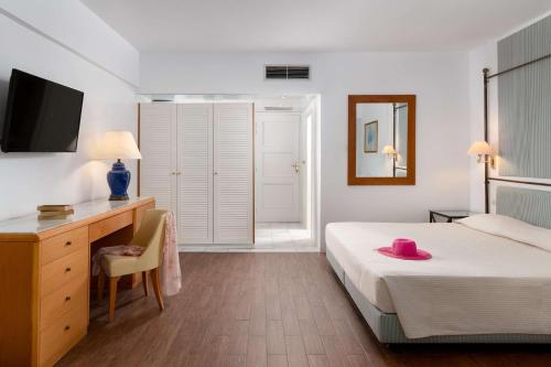 Dionysos Hotel - image 2