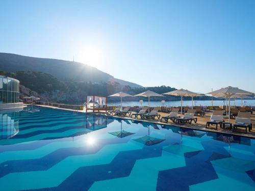 Плувен басейн, Rixos Premium Dubrovnik in Дубровник