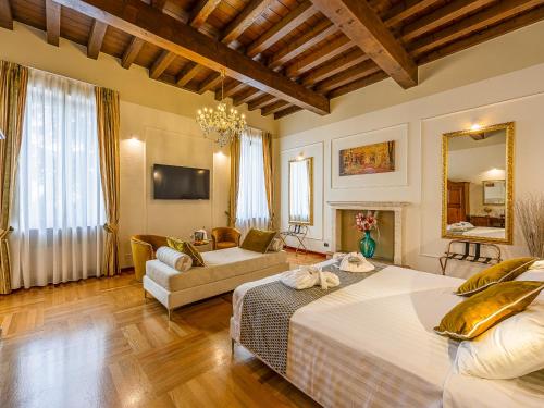 Suite with Pool View