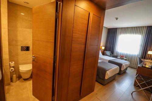 Holiday Inn Bursa - City Centre, an IHG Hotel