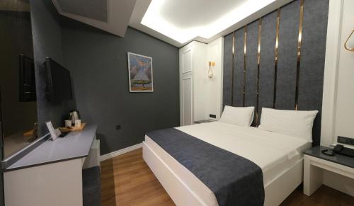 Budget Double or Twin Room without Windows room in Mai İnci Otel