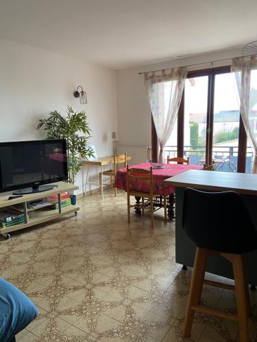 Зручності, Appartement F2 à Athis Mons Proche aéroport Orly (Appartement F2 a Athis Mons Proche aeroport Orly) in Ати-Мон