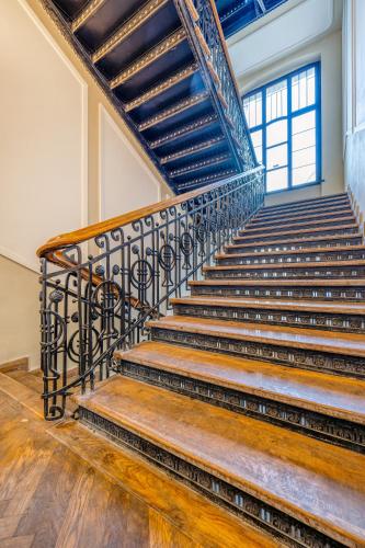 Vista Exterior, Piotrkowska Studio with Mezzanine in Lodz