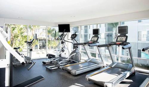 Modern and Stylish Studio at 1200 Riverside in Burbank in Burbank, USA