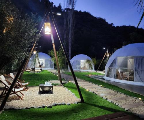 花園, River Glamping Kalopanayiotis in 卡洛帕奈伊奧蒂斯