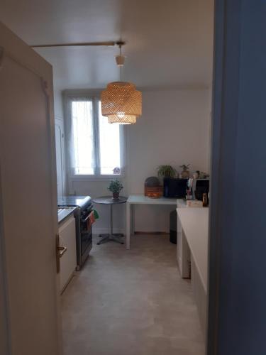 Apparemment 2 chambres - Location saisonnière - Fontenay-le-Fleury